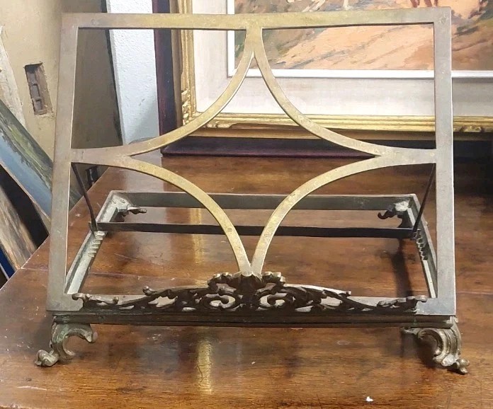 PUPITRE EN BRONZE DU XIXE SIÈCLE-photo-2