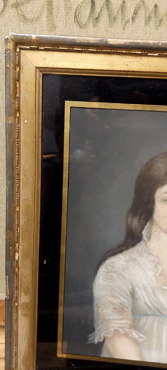 Portrait ancien au pastel sur toile d'une jeune noble, signé et daté 1899 au dos, cadre doré.-photo-4
