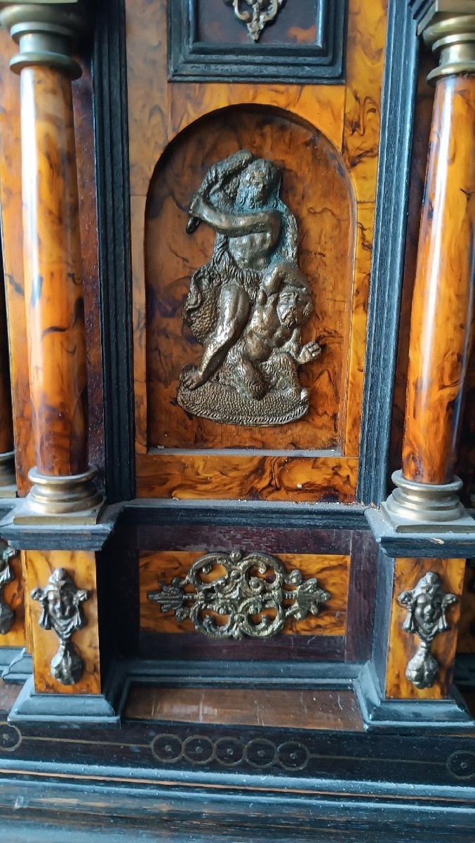 Large Inlaid Coin Purse From The Early 1900s-photo-2