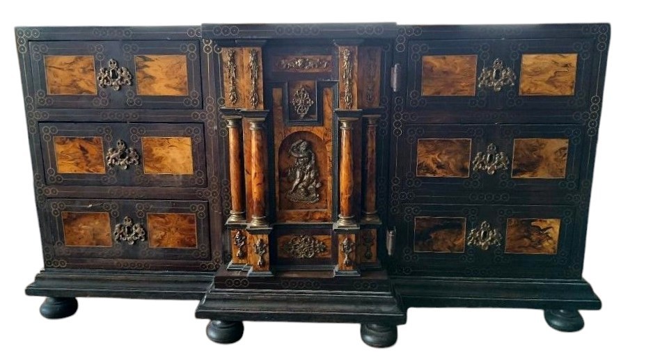 Large Inlaid Coin Purse From The Early 1900s