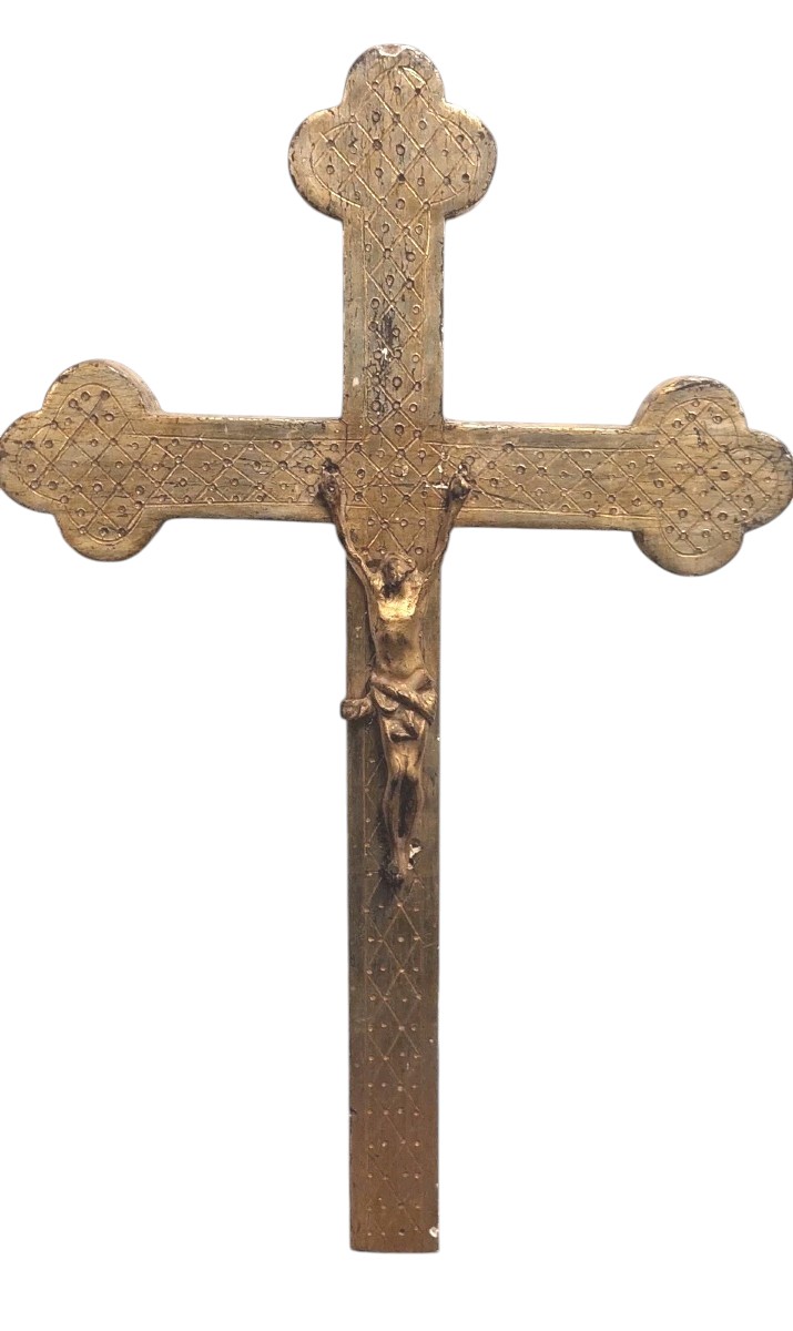 Croix ancienne avec le Christ sculpté dans du bois doré, crucifix du XVIIIe siècle