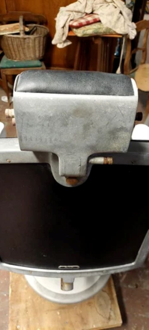 Antique Barber Chair From The 50s/60s (original) Vintage Aluminum Leather-photo-4