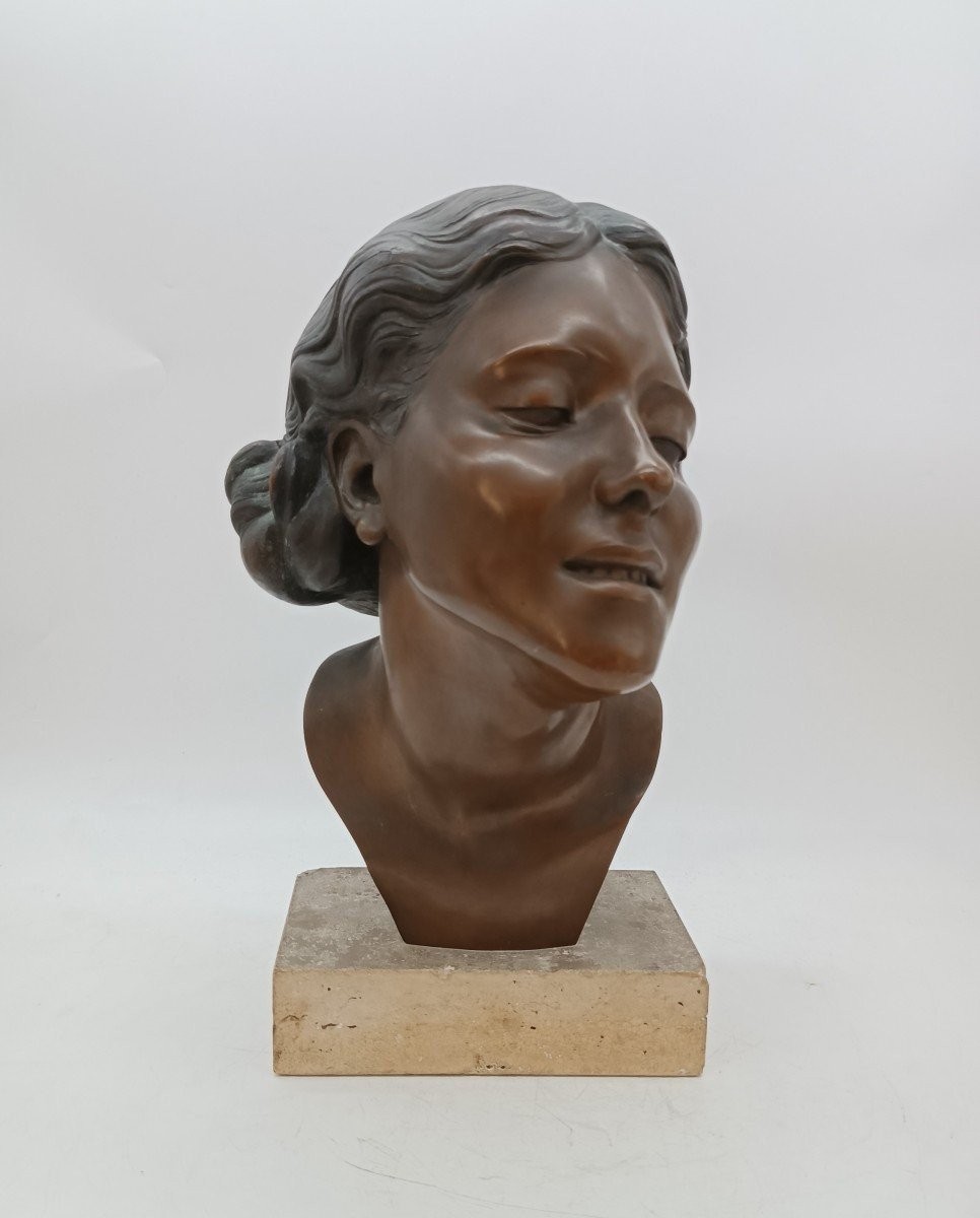 Buste féminin en bronze d'Attilio Torresini, années 1920 - portrait de sa femme