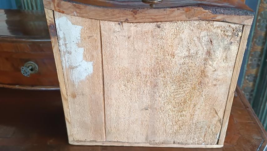 Commode ancienne plaquée et incrustée, XVIIIe siècle, Italie du Nord-photo-4