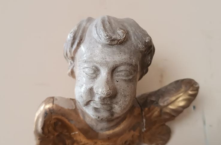 Tête de chérubin antique en bois laqué et doré-photo-3