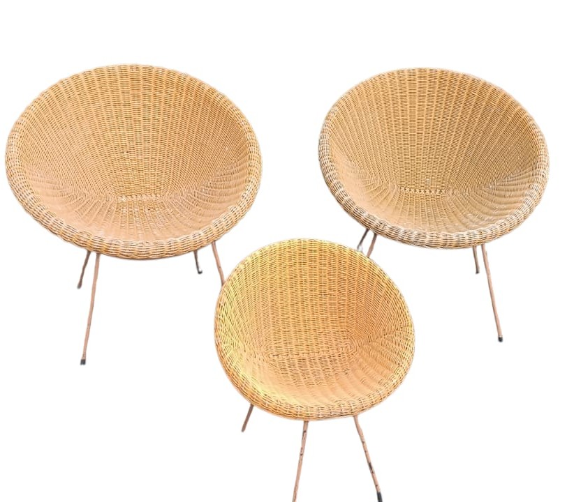 RARE  ENSEMBLE DE TROIS FAUTEUILS EN OSIER DESIGN ITALIEN DU MILIEU SIÈCLE