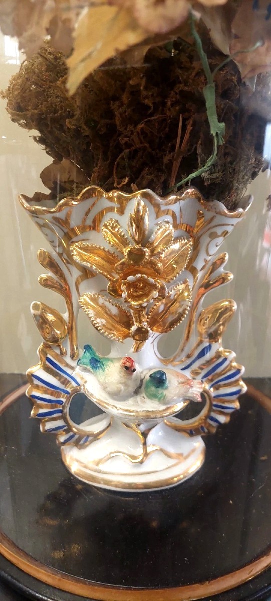 Antique Blown-glass Bell, Ceramic Vase, And Fabric Flowers, 19th Century-photo-3