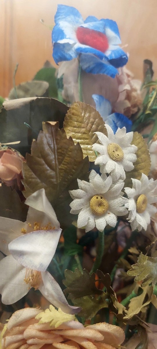 Antique Blown-glass Bell, Ceramic Vase, And Fabric Flowers, 19th Century-photo-3