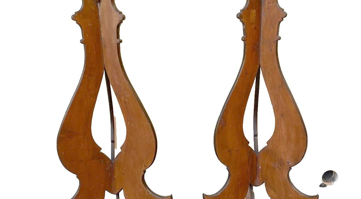 A Fine Pair Of Candlesticks With Painted Wooden Bases And Tripods, Dating From The Late 18th Century To The Early 19th Century-photo-1