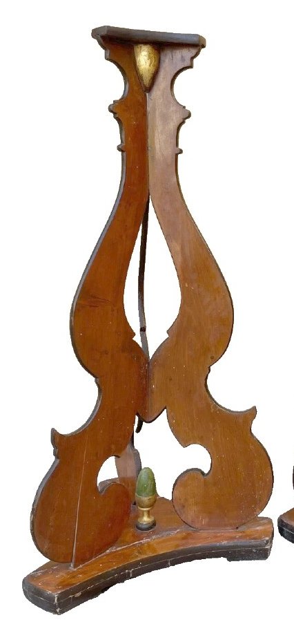 A Fine Pair Of Candlesticks With Painted Wooden Bases And Tripods, Dating From The Late 18th Century To The Early 19th Century-photo-3