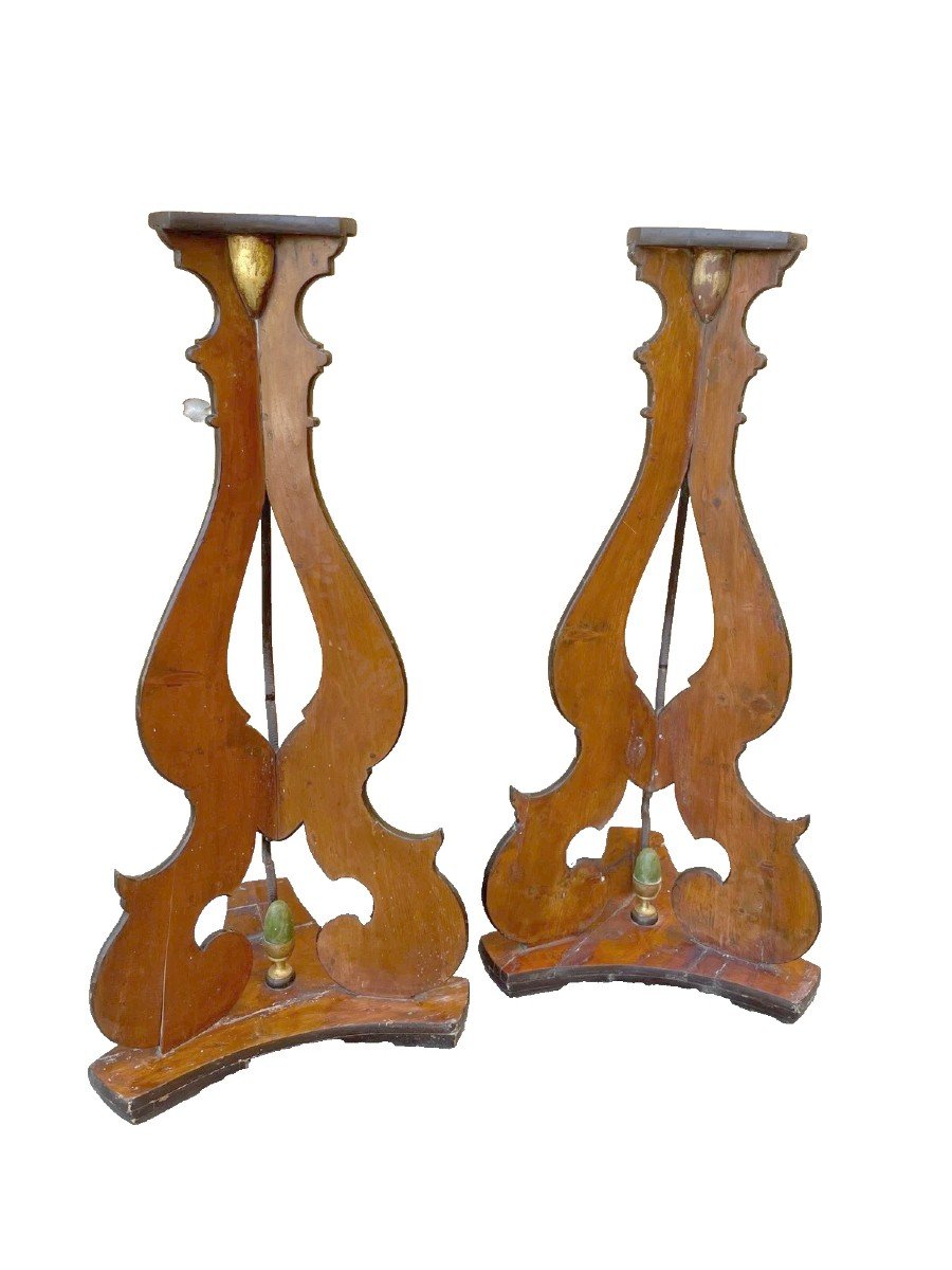 A Fine Pair Of Candlesticks With Painted Wooden Bases And Tripods, Dating From The Late 18th Century To The Early 19th Century-photo-4