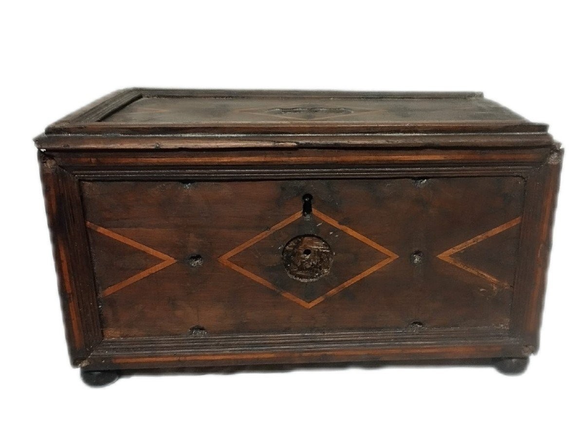 Boîte à aumônes ancienne en bois incrusté du XVIIe siècle - L.30 - P.20 - H.18-photo-2