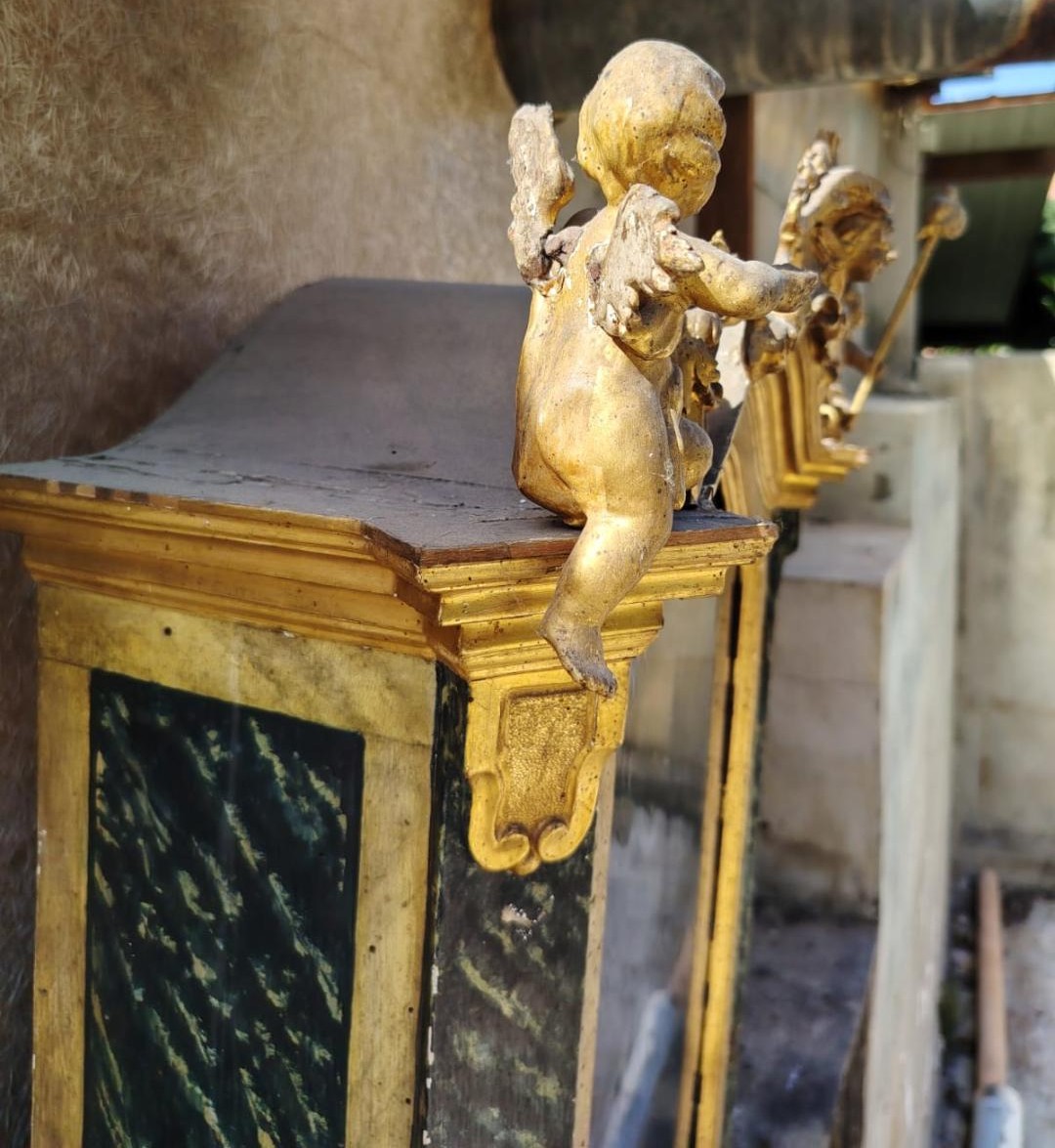 Vitrine ancienne de l'époque baroque en Toscane, fin du XVIIe siècle-photo-5