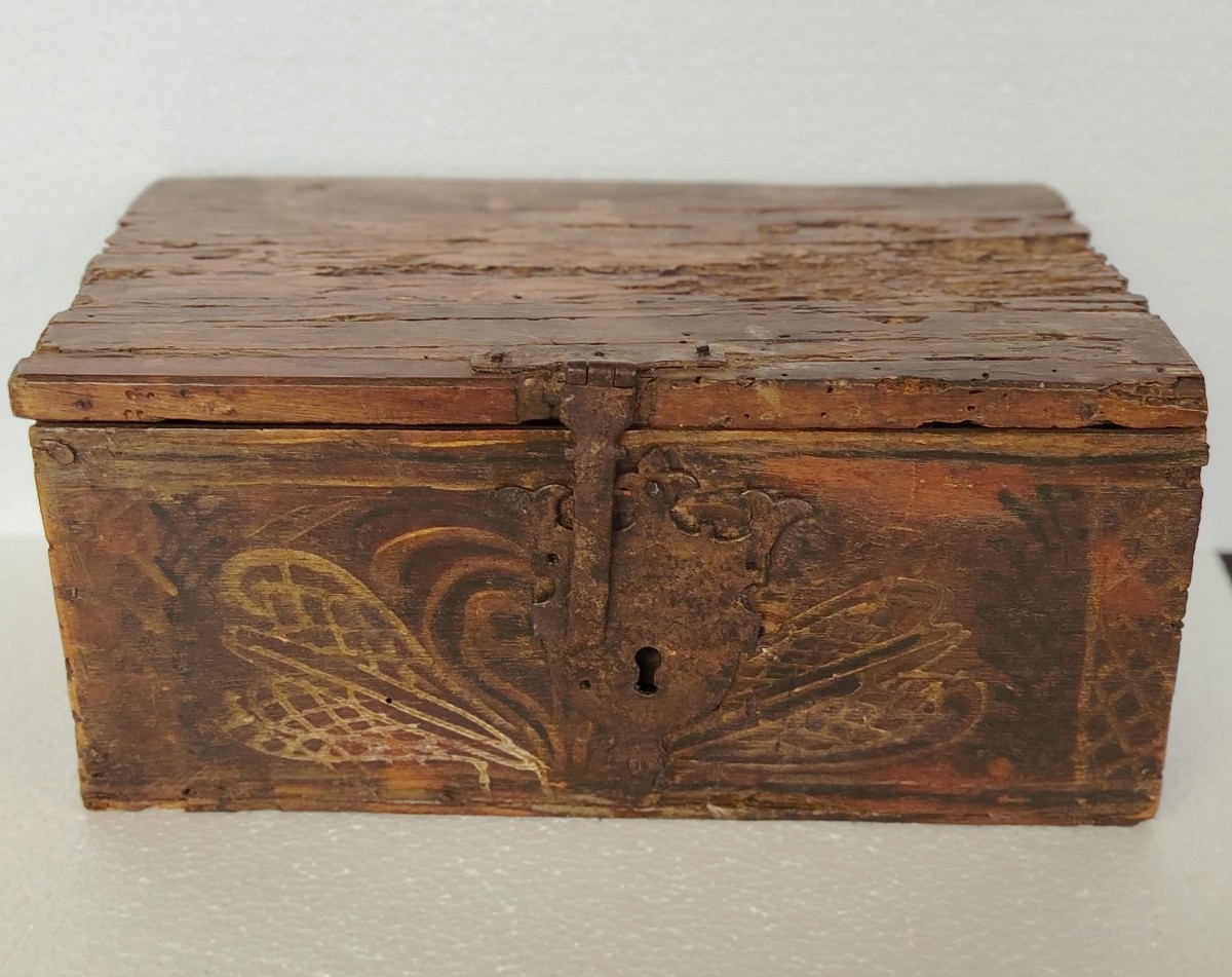 Antique Fruitwood Box, Painted With Stylized Motifs. 17th Century, Italy