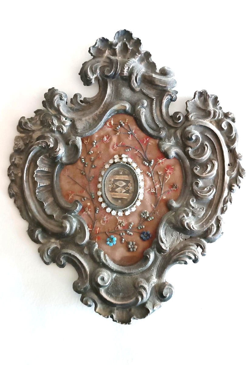 Antique Silver Reliquary Containing Relics, 20x17 Cm-photo-3