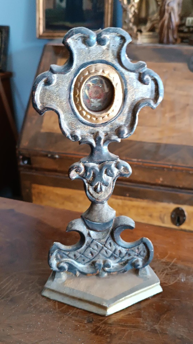 18th-century Silver-plated Wooden Reliquary Containing A Relic Of Saint Justus