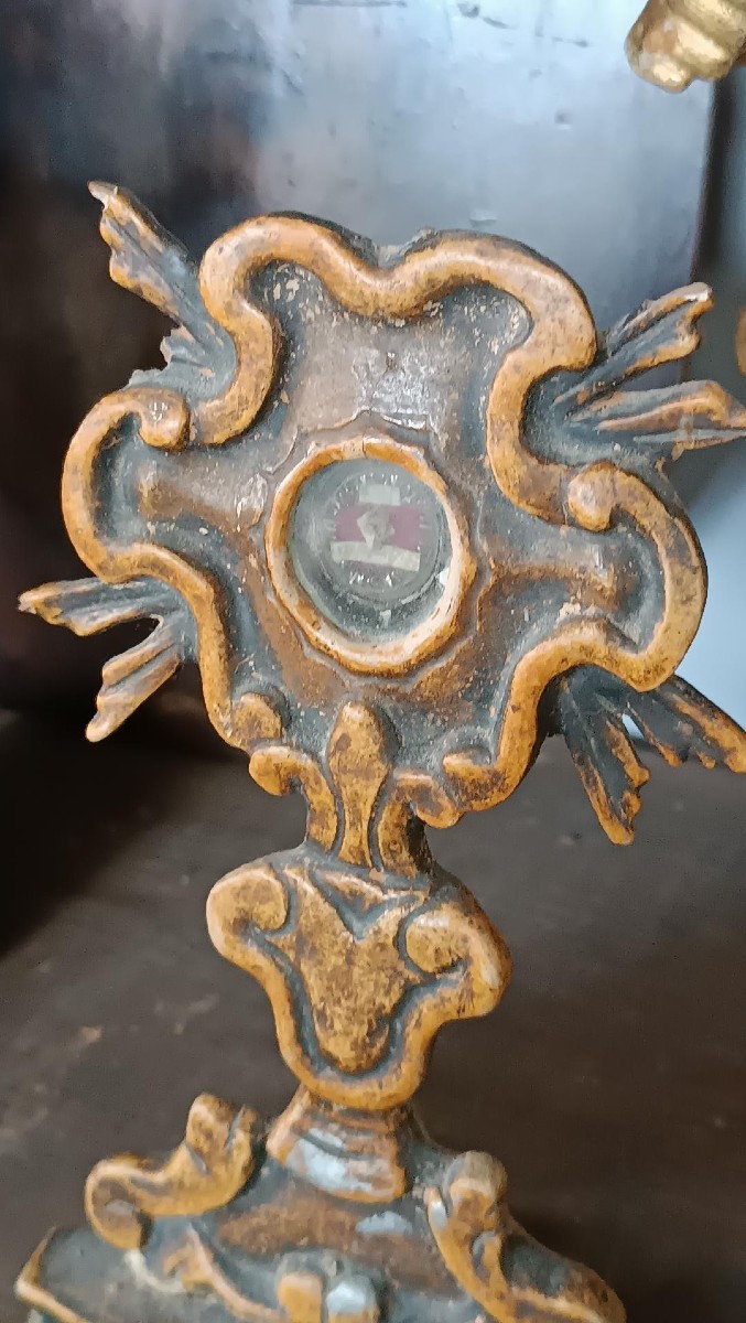 Petit Reliquaire En Bois Laqué Avec Relique Du XVIIIe Siècle-photo-4