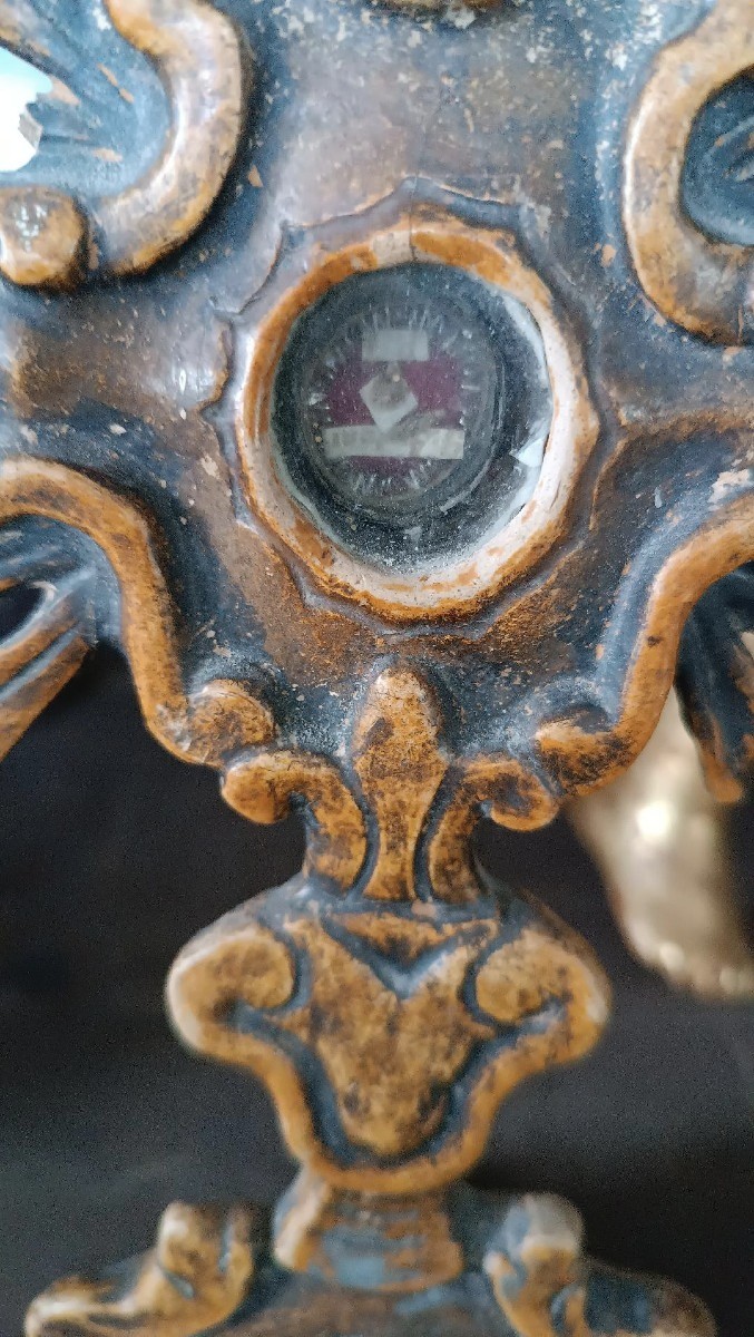 Petit Reliquaire En Bois Laqué Avec Relique Du XVIIIe Siècle-photo-5