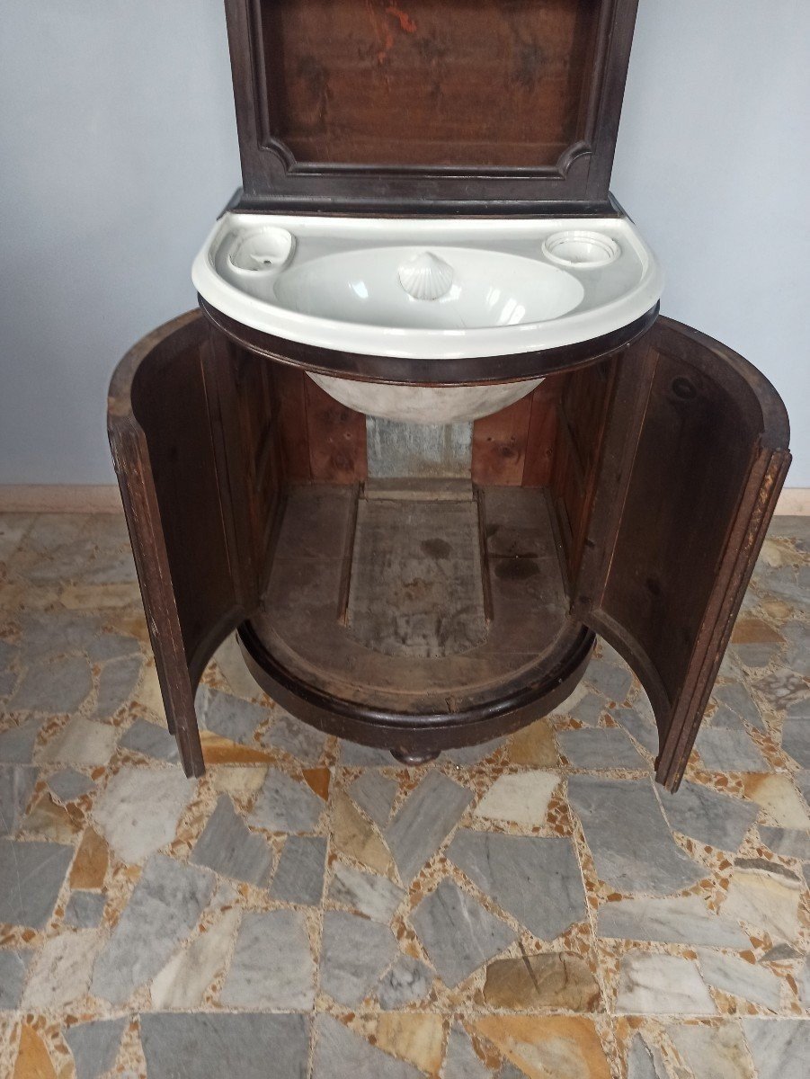 19th-century Italian Bathroom Vanity-photo-1