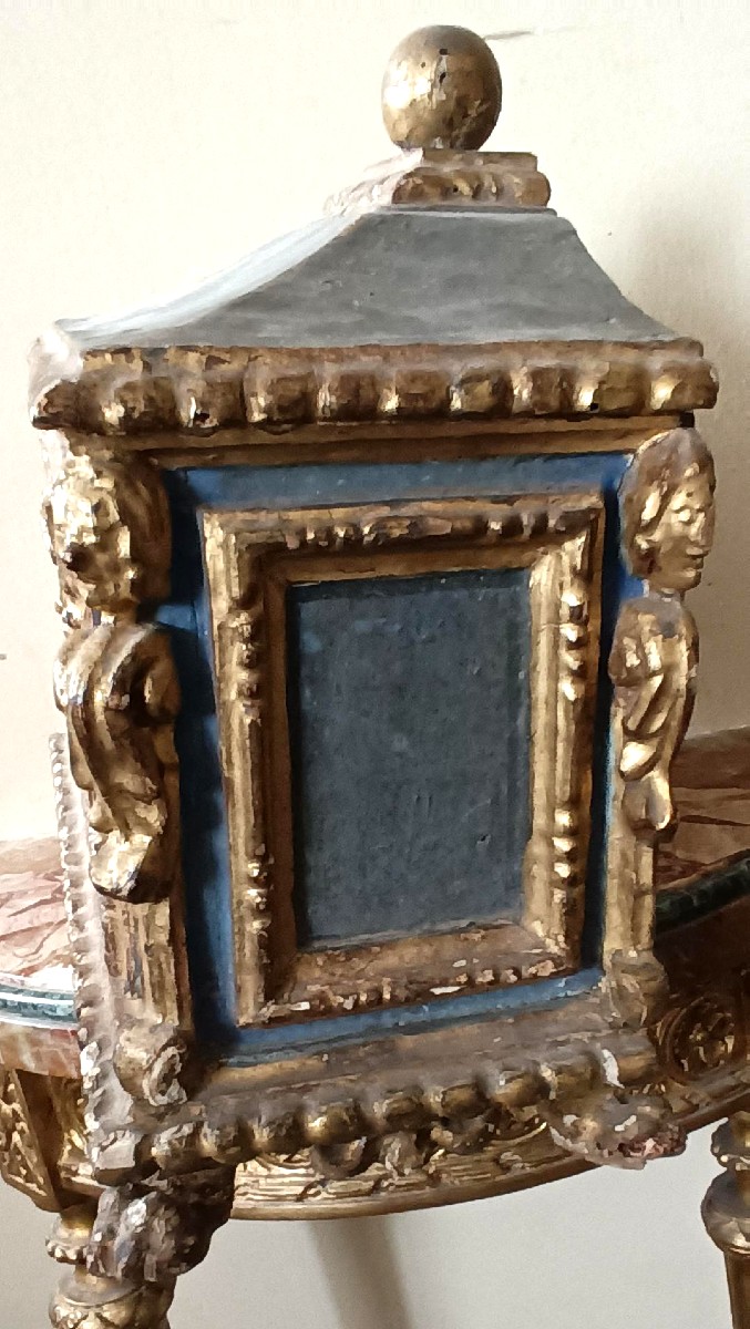 Vitrine toscane ancienne du XVIe siècle-photo-1