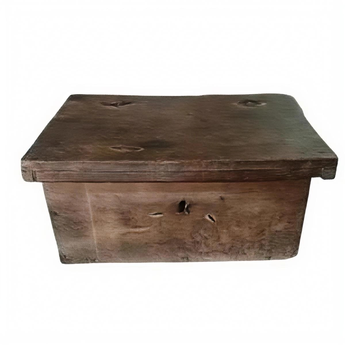 Coffre, boîte ou coffre en bois ancien du XVIIe siècle