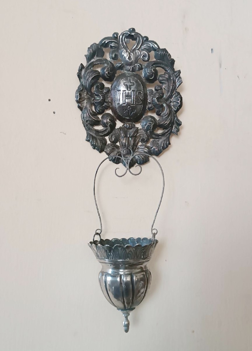 Artisanat italien du XIXe siècle. Bénitier en argent avec bassin amovible.-photo-6