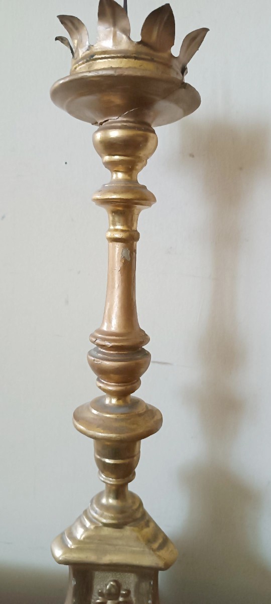 Antique 18th-century Tuscan Candlestick, Gilded Wood-photo-1