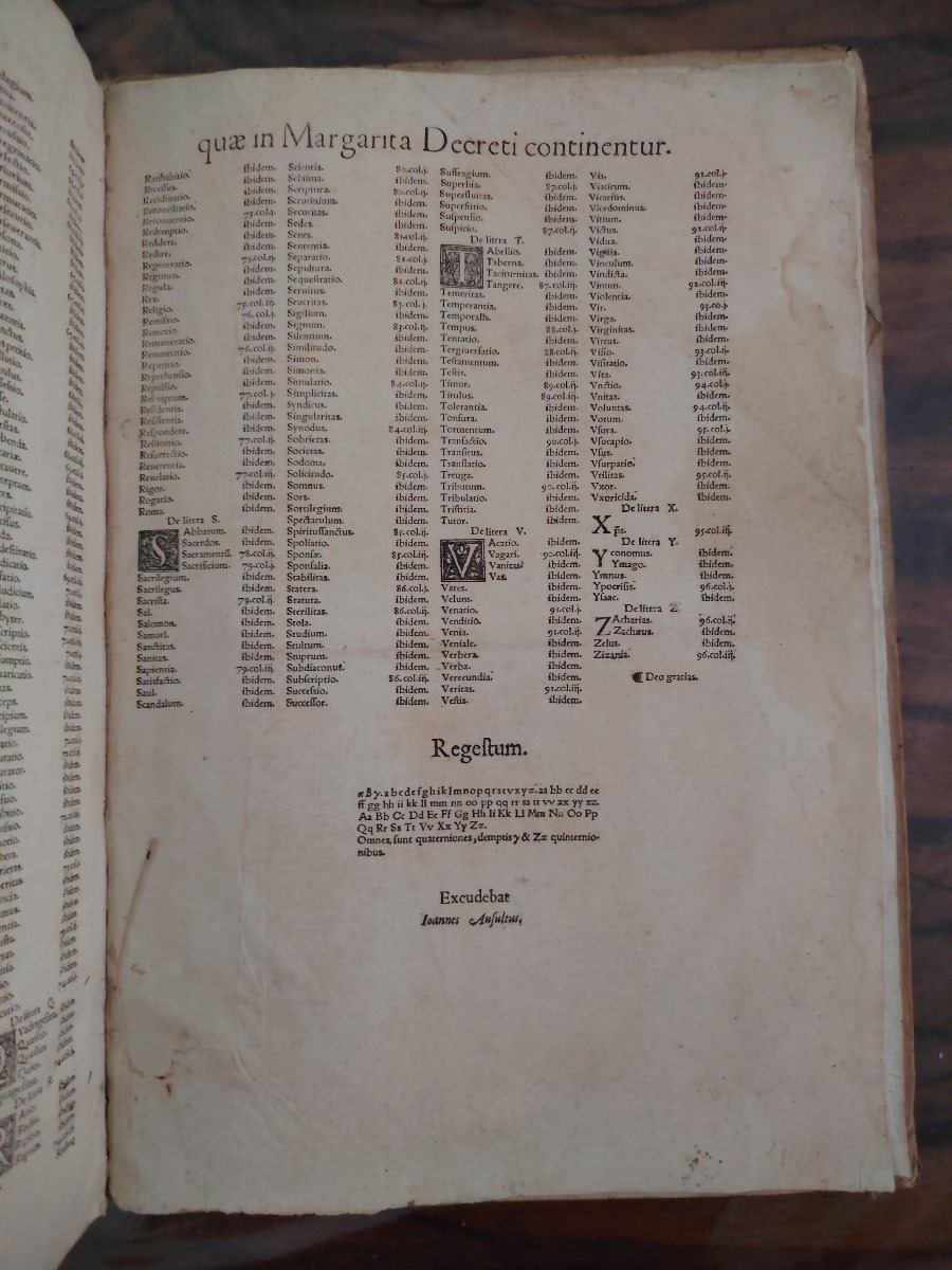 Decretum Divi Gratiani, 1560, Hugues De La Porte-lione -photo-4