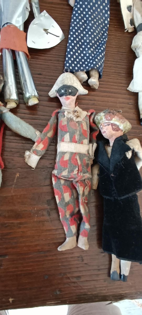 Lot de 20 marionnettes en terre cuite, XIXe siècle, Italie-photo-2