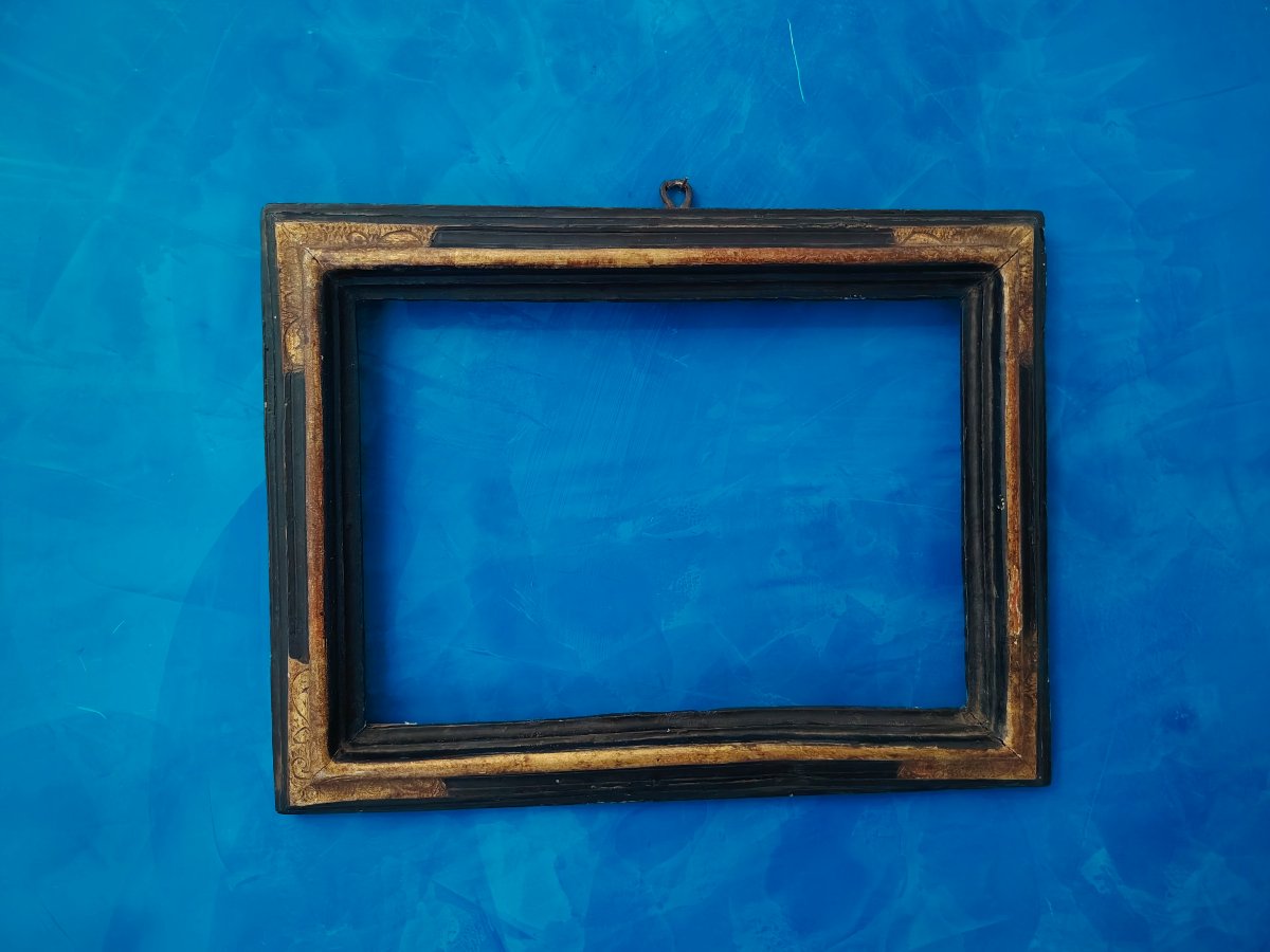 Antique Frame From 17th-century Central Italy, -photo-4