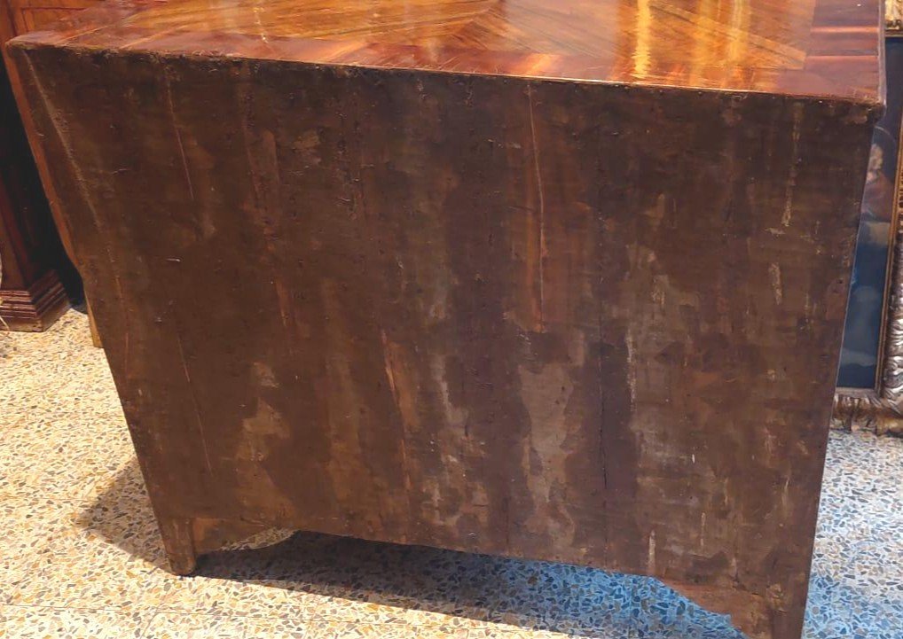 18th-century Antique Chest-photo-6