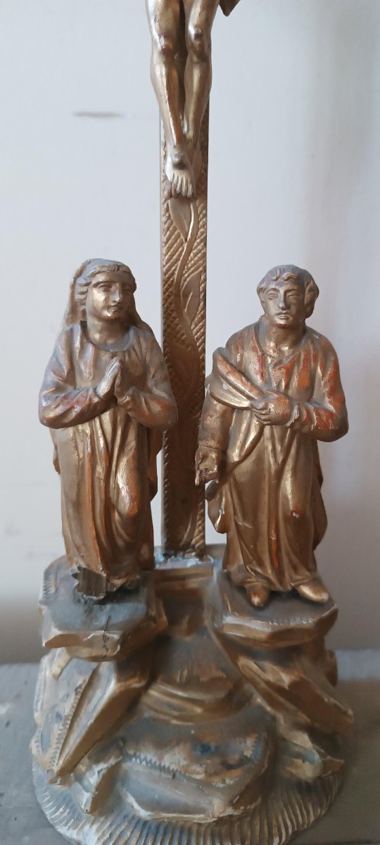 Antique Crucifix Depicting The Crucifixion At Golgotha, Gilded Wood, 19th Century-photo-1