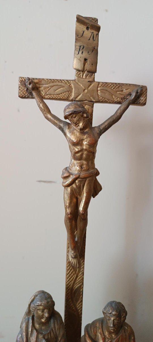 Antique Crucifix Depicting The Crucifixion At Golgotha, Gilded Wood, 19th Century-photo-3