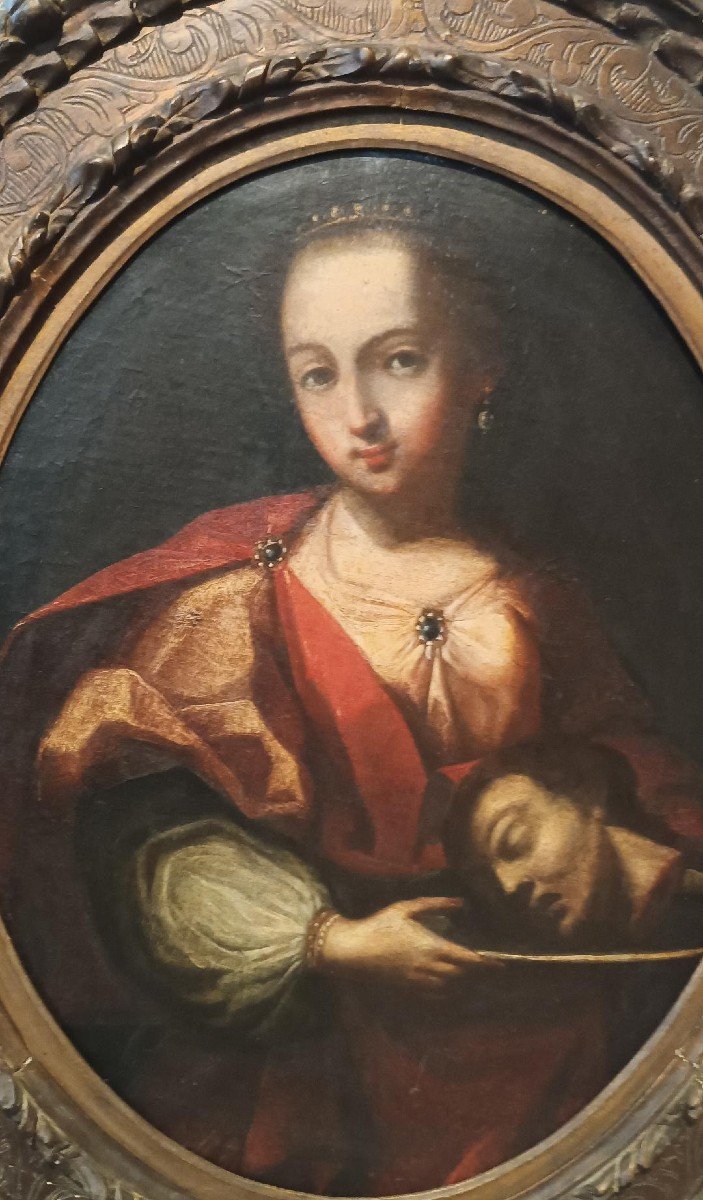 Antique Oil Painting On Canvas Depicting Salome With The Head Of John The Baptist—18th Century-photo-4