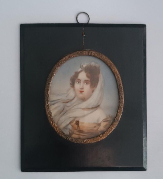 tableau ancien, miniature ancienne, portrait d'une dame du XIXe siècle-photo-1