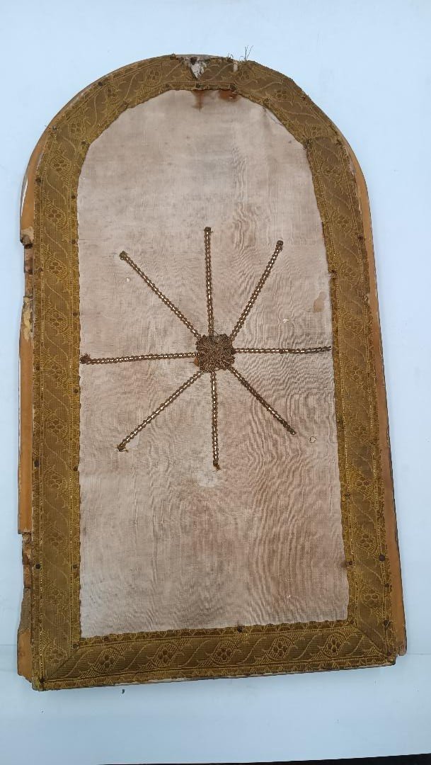 Portail de tabernacle, ciboire, en bois doré avec pélican, fin du XVIIIe siècle-photo-4