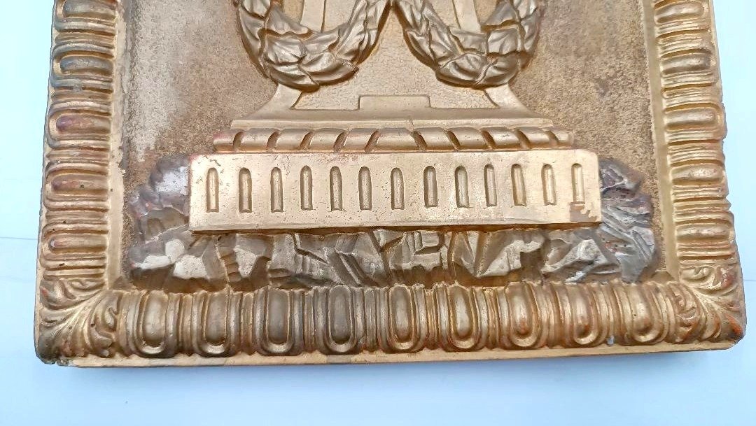 Portail de tabernacle, ciboire, en bois doré avec pélican, fin du XVIIIe siècle-photo-3