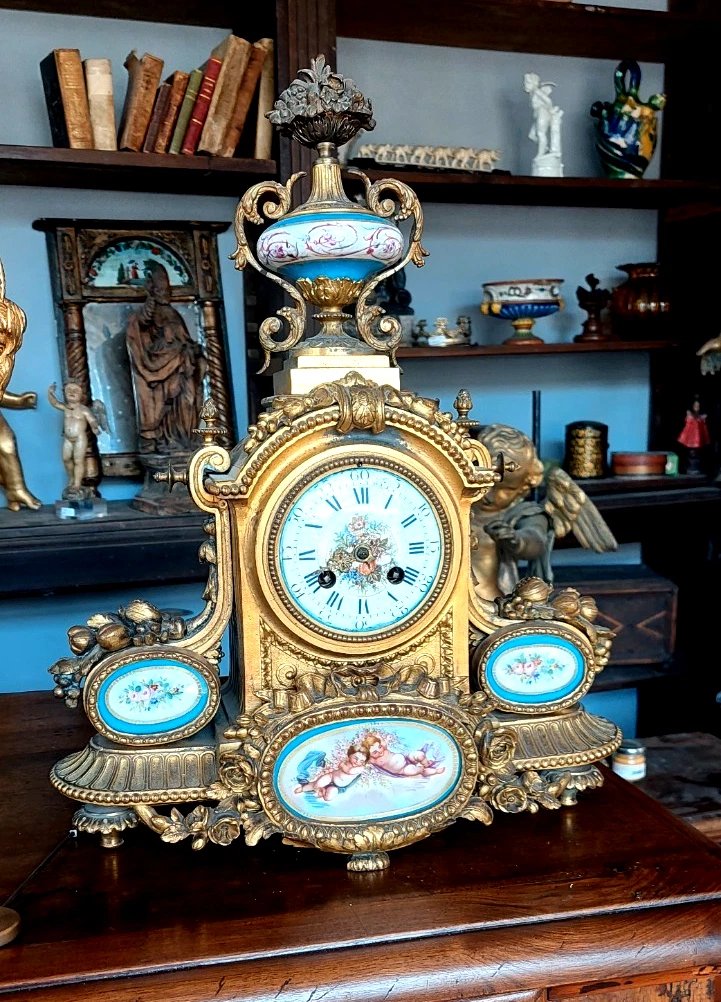 Pendule de table ancienne en bronze doré, porcelaine de Sèvres, France, fin du XIXe siècle-photo-2
