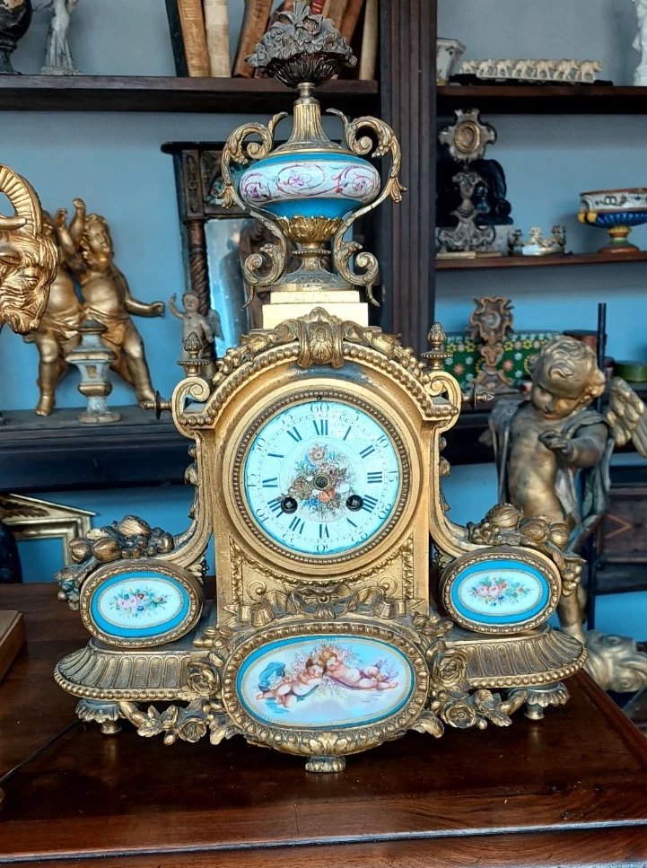 Pendule de table ancienne en bronze doré, porcelaine de Sèvres, France, fin du XIXe siècle-photo-4