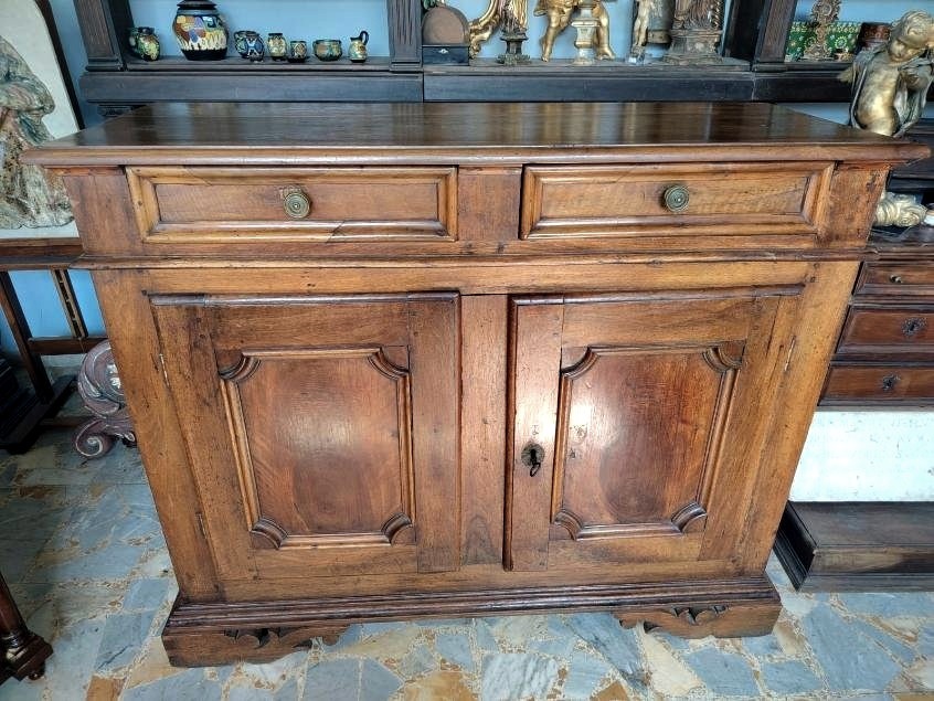 Buffet à deux portes en noyer du Piémont, XVIIIe siècle-photo-2
