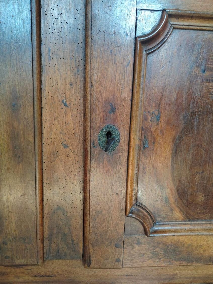 Buffet à deux portes en noyer du Piémont, XVIIIe siècle-photo-4
