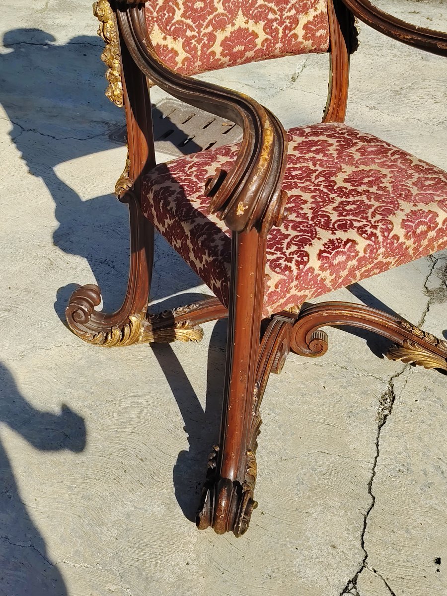 Un trône ou fauteuil d'apparat imposant , en bois sculpté XIX siecle-photo-4
