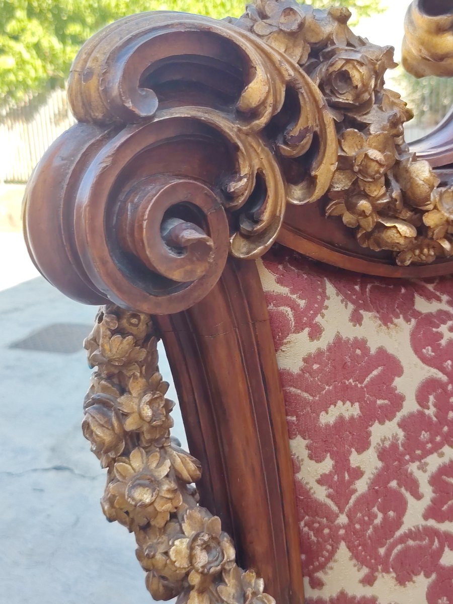Un trône ou fauteuil d'apparat imposant , en bois sculpté XIX siecle-photo-6