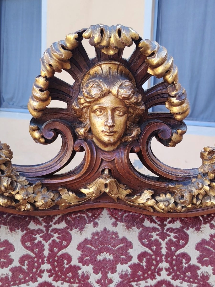 Un trône ou fauteuil d'apparat imposant , en bois sculpté XIX siecle-photo-3