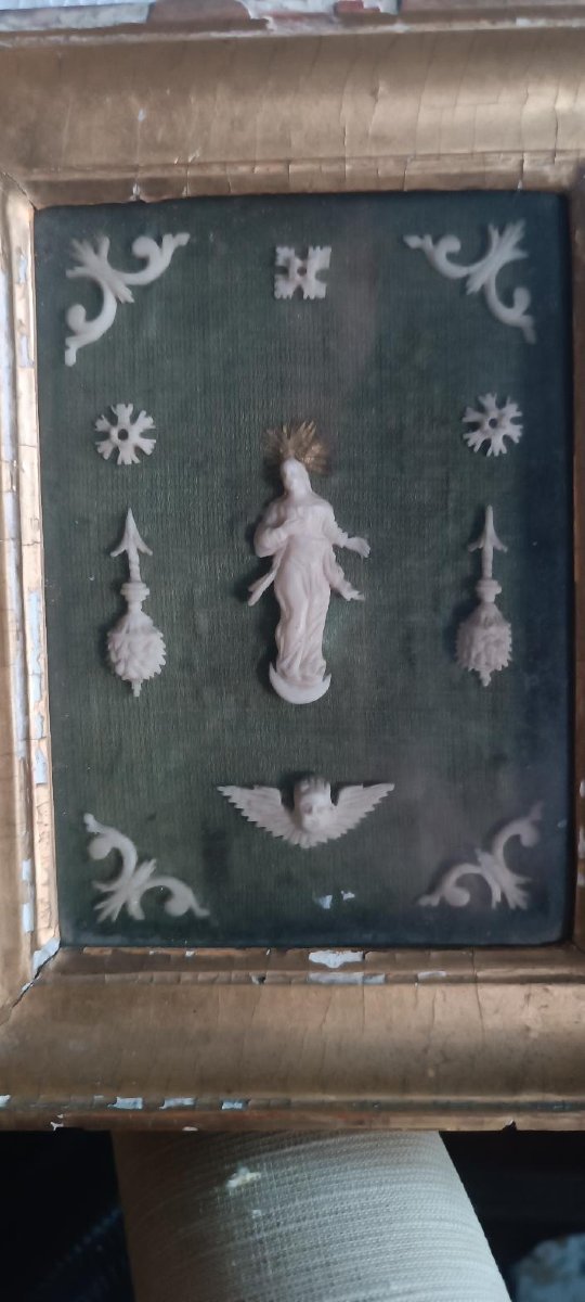 Devotional Picture With An Antique Gilded Frame And Bone Inlays-photo-2