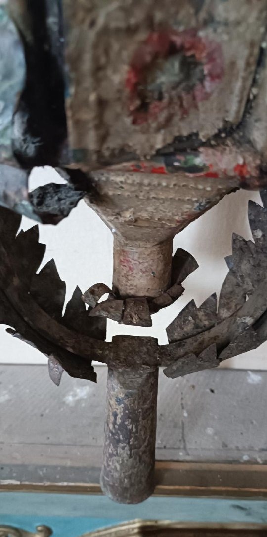 Antique 18th-century Painted Iron Lantern-photo-3