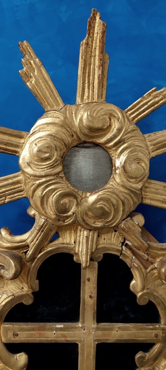 Antique Frame With A Crucifix, Made Of Carved And Gilded Wood, 18th Century-photo-2
