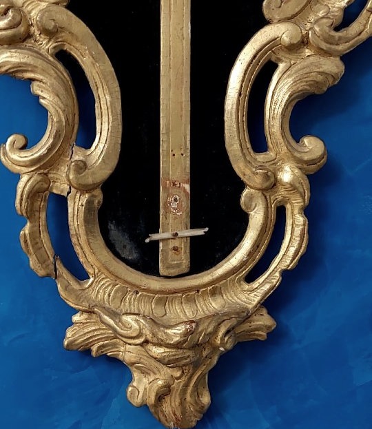 Antique Frame With A Crucifix, Made Of Carved And Gilded Wood, 18th Century-photo-3