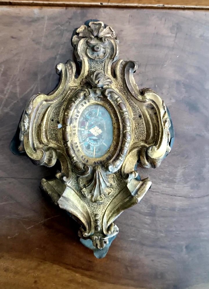 Reliques anciennes avec reliquaire (Saint Louis, Saint François, Saint Joseph, etc.)