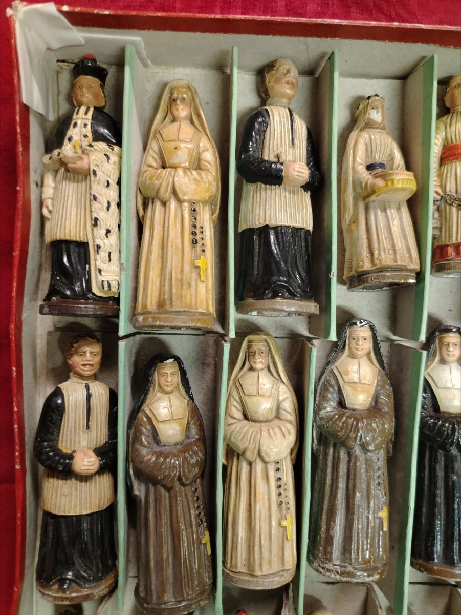 Rare ensemble de statuettes religieuses de dévotion.XX siecle-photo-1